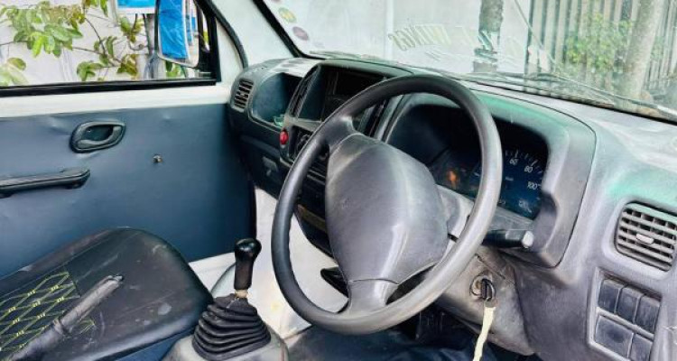 SUZUKI DA62 2002