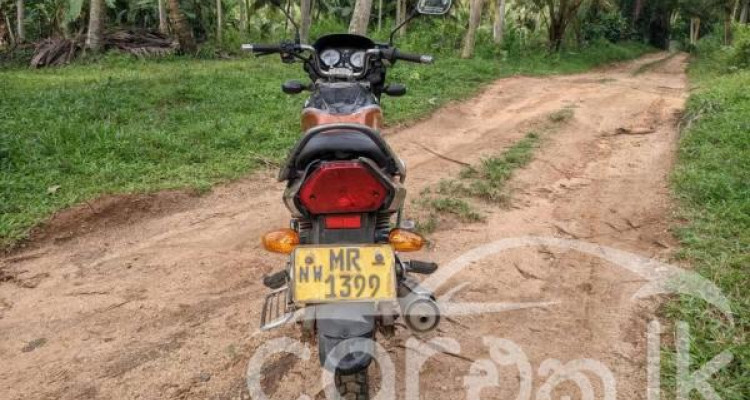 TVS VICTOR 2005