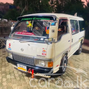 NISSAN CARAVAN 1991