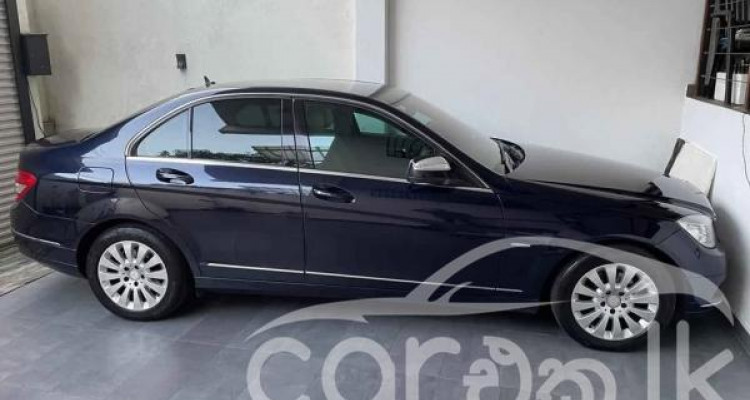 MERCEDES BENZ C180 2007
