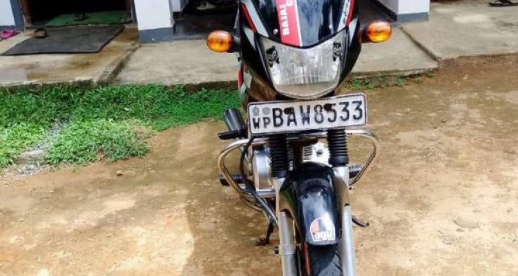 BAJAJ CT100 2013