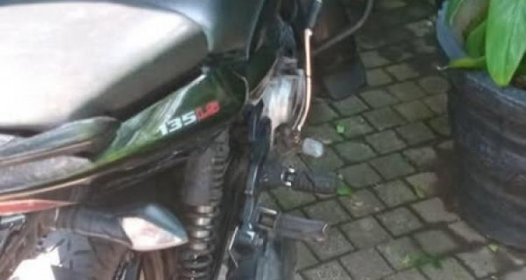 BAJAJ PULSAR 135 2011