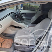 TOYOTA PRIUS 2011
