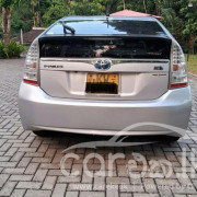 TOYOTA PRIUS 2011