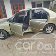 HYUNDAI ACCENT 2001