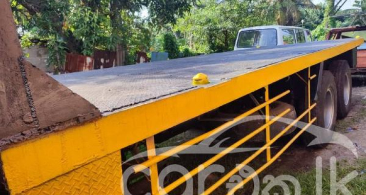 LANKA ASHOK LEYLAND 10 WHEEL CONTAINER 1995