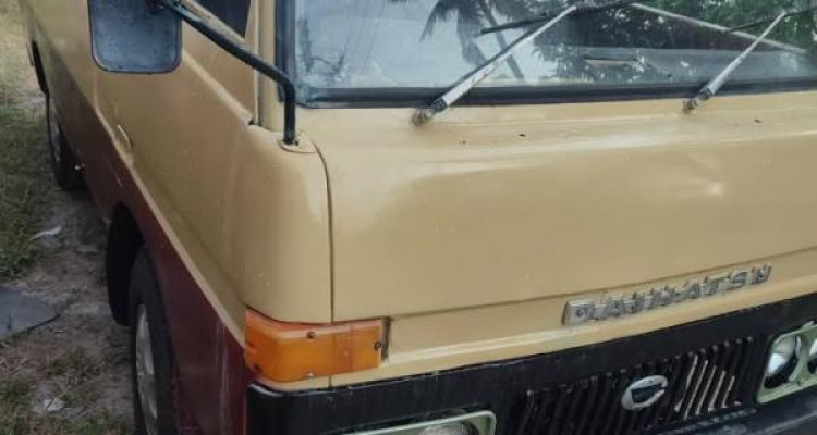 DAIHATSU DELTA 1982