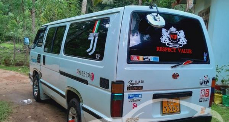 TOYOTA HIACE LH61 1987