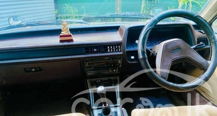 MITSUBISHI GALANT 1989