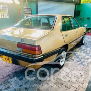 MITSUBISHI GALANT 1989