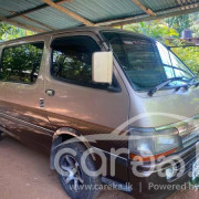 TOYOTA DOLPHIN LH113 1990