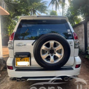 TOYOTA PRADO 2005