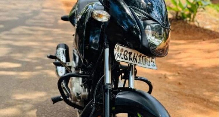BAJAJ PULSAR 150 2013