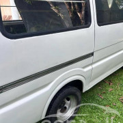 MAZDA BROWNY 1993