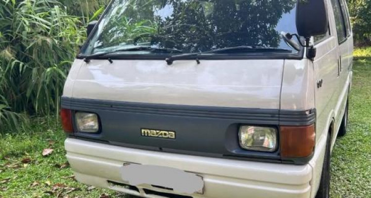 MAZDA BROWNY 1993