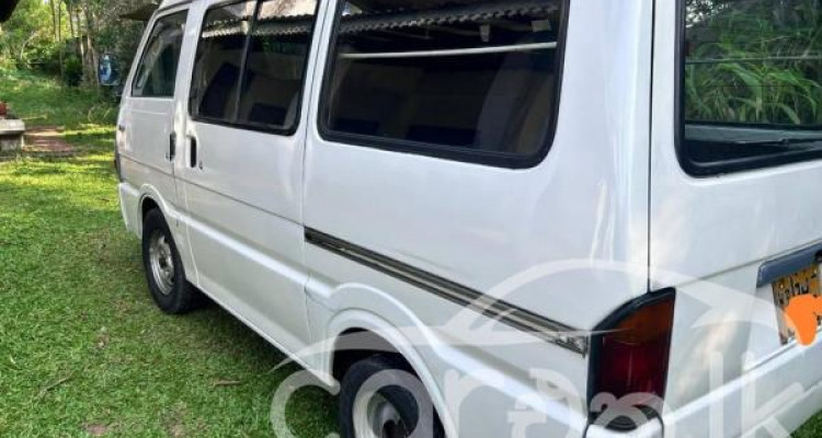 MAZDA BROWNY 1993