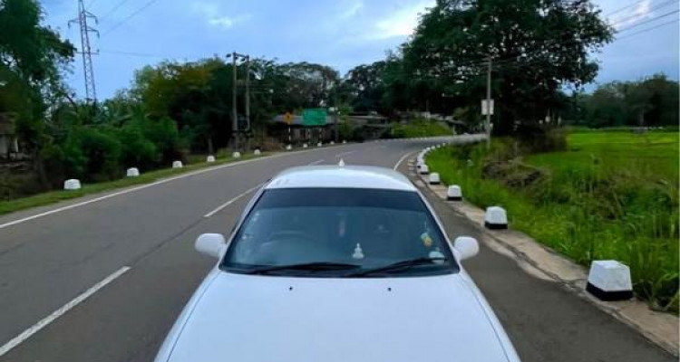 TOYOTA SPRINTER AE100 1992