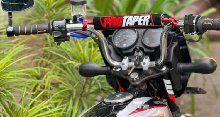 BAJAJ CT100 2006