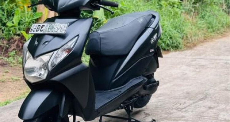 HONDA DIO 2015