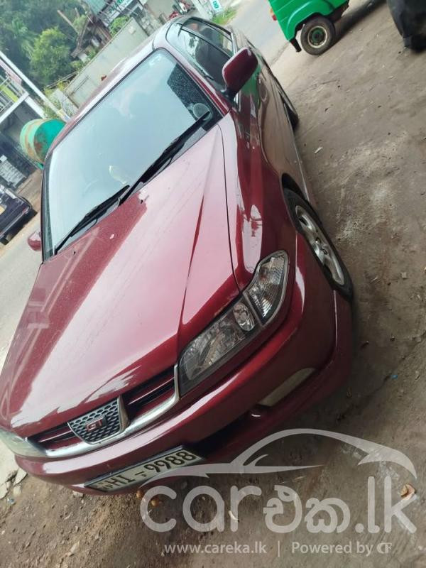 TOYOTA CARINA 2000