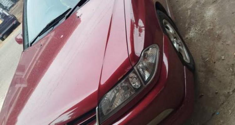 TOYOTA CARINA 2000