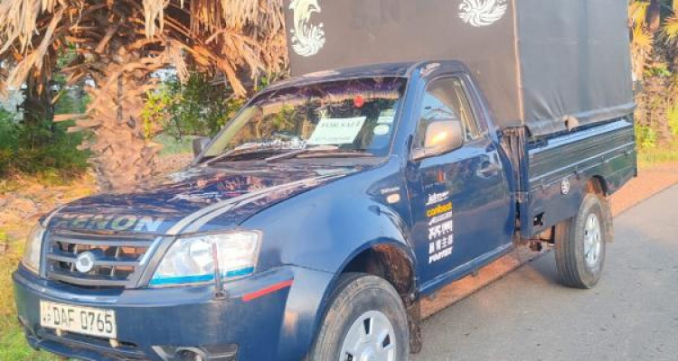 TATA XENON 2006