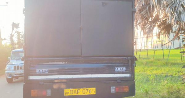 TATA XENON 2006