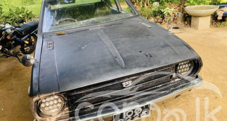 TOYOTA COROLLA KE30 1975