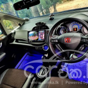 HONDA FIT SHUTTLE 2013