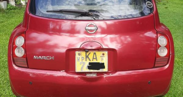 NISSAN MARCH 2004