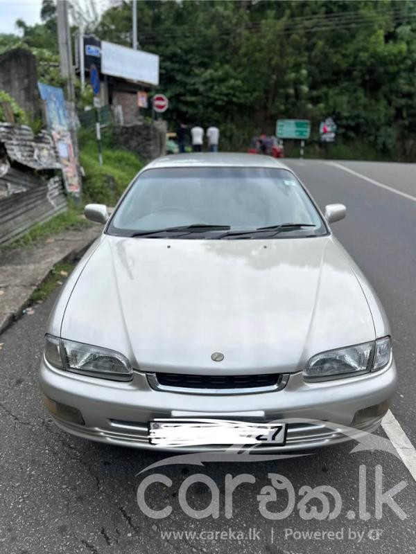 NISSAN PRESEA 2000