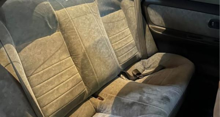 NISSAN PRESEA 2000
