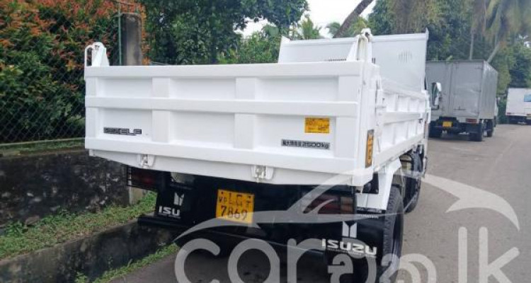 ISUZU ELF 2004