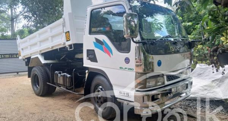 ISUZU ELF 2004