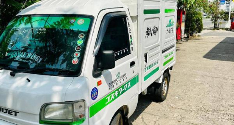DAIHATSU HIJET 2004