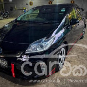 TOYOTA PRIUS 2013
