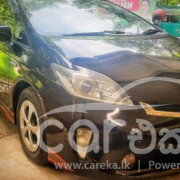 TOYOTA PRIUS 2013