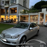 MERCEDES BENZ C180 2010