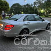 MERCEDES BENZ C180 2010