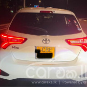 TOYOTA VITZ 2018