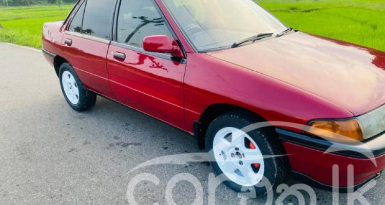 FORD LASER 1990