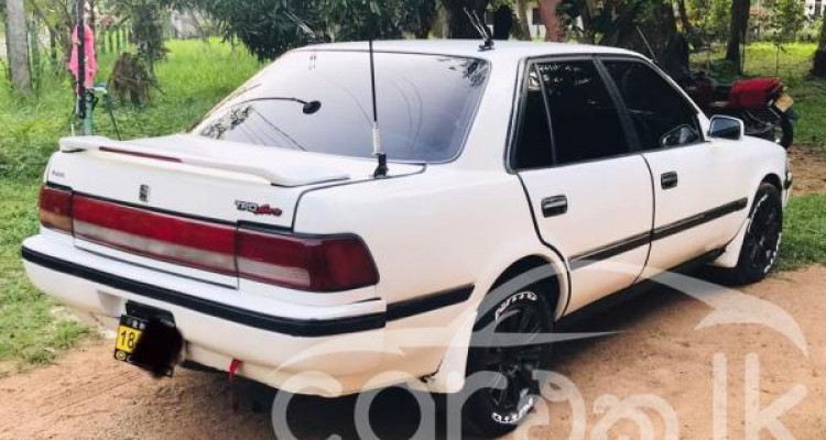 TOYOTA CORONA AT150 1990