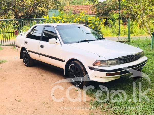 TOYOTA CORONA AT150 1990