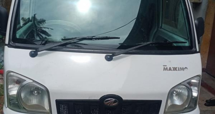 MAHINDRA MAXXIMO 2011