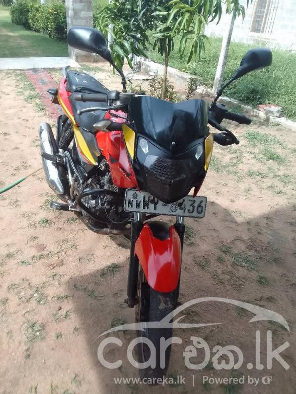 BAJAJ PULSAR 135 2011
