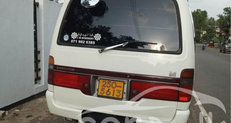 TOYOTA DOLPHIN 113 1994