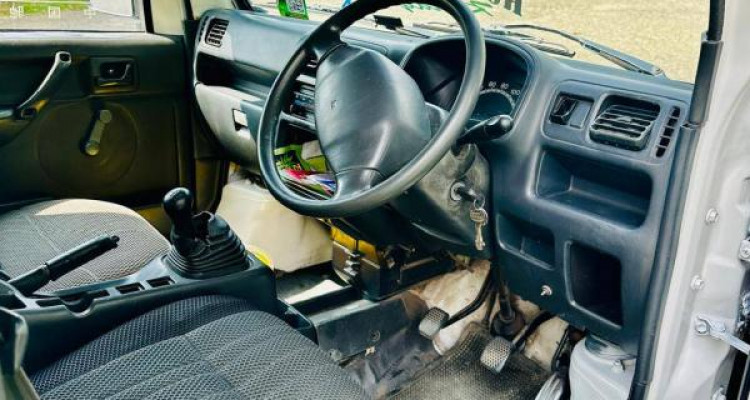 SUZUKI DA63 2003