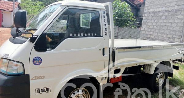 MITSUBISHI SK2 2001