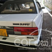 NISSAN TRAD SUNNY 1986