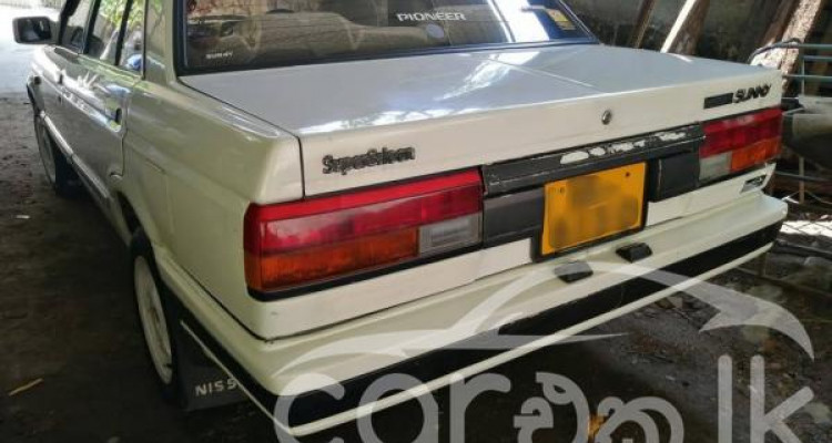 NISSAN TRAD SUNNY 1986